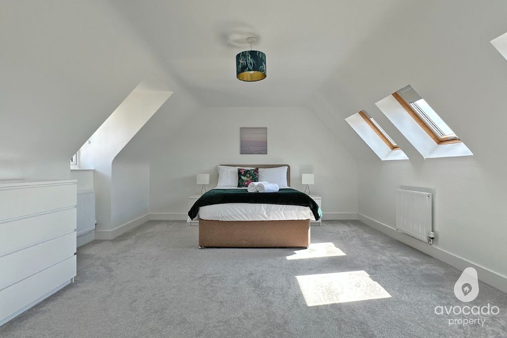 Additional image 20 of 5 bed detached house for saleWhitelands Way, Kingsmere, Bicester OX26