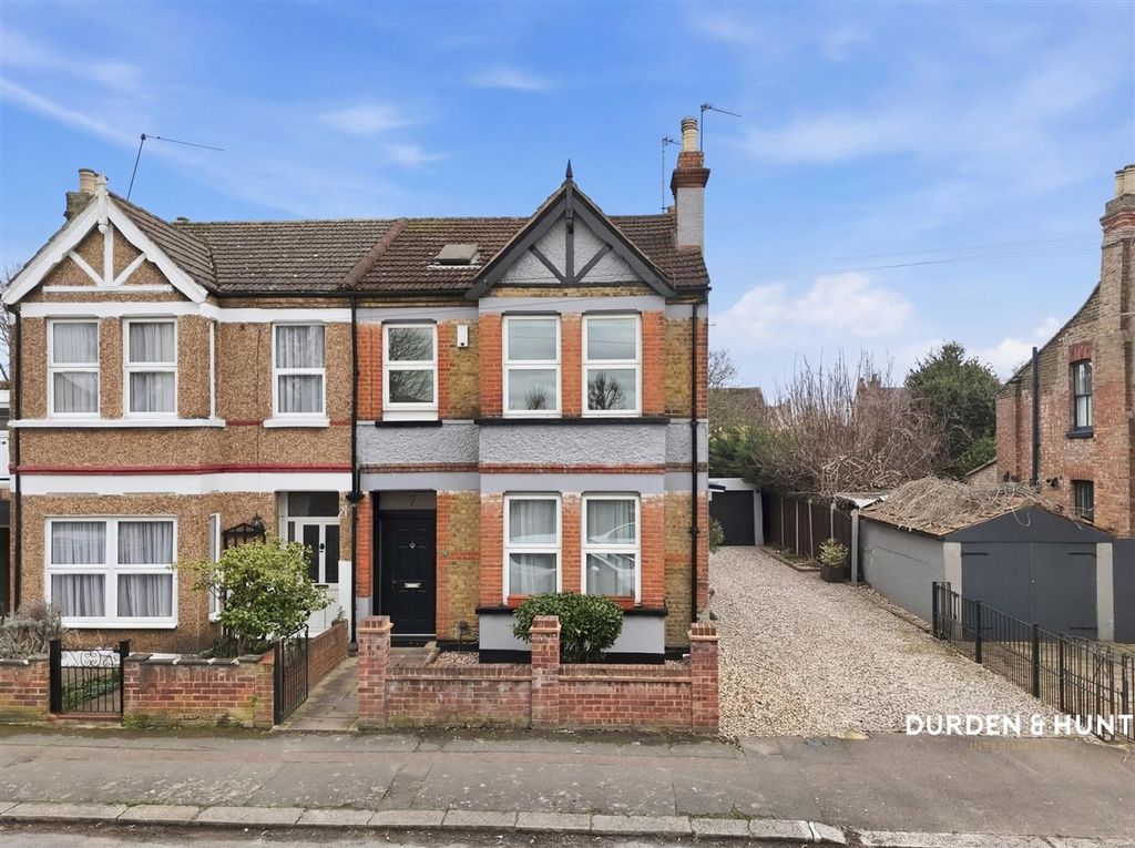 Additional image 2 of 2 bed flat for saleStanley Road, Hornchurch RM12