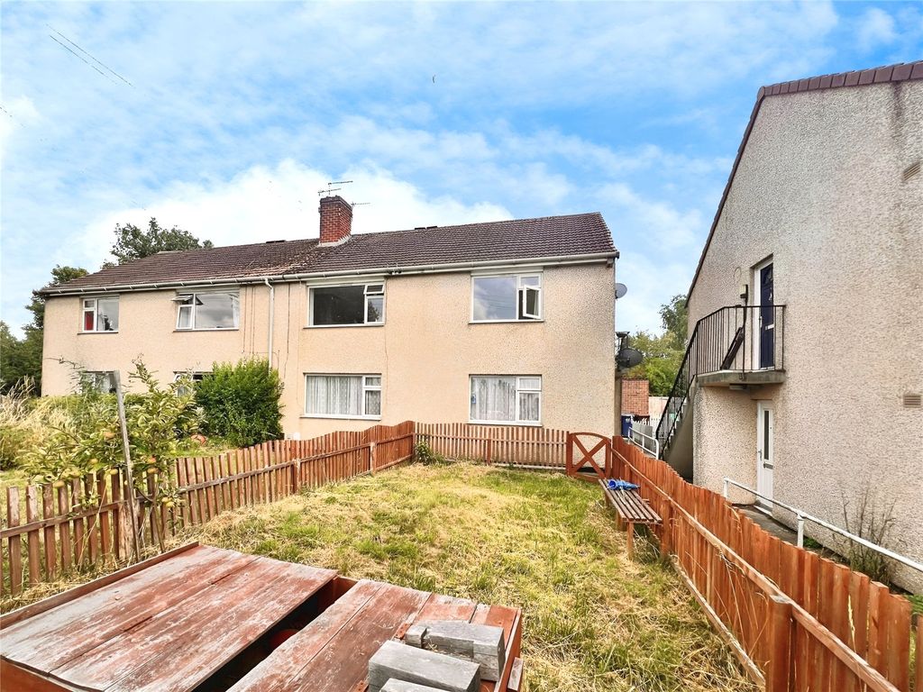 2 bed maisonette for saleManor Crescent, Burton-On-Trent, Staffordshire DE15