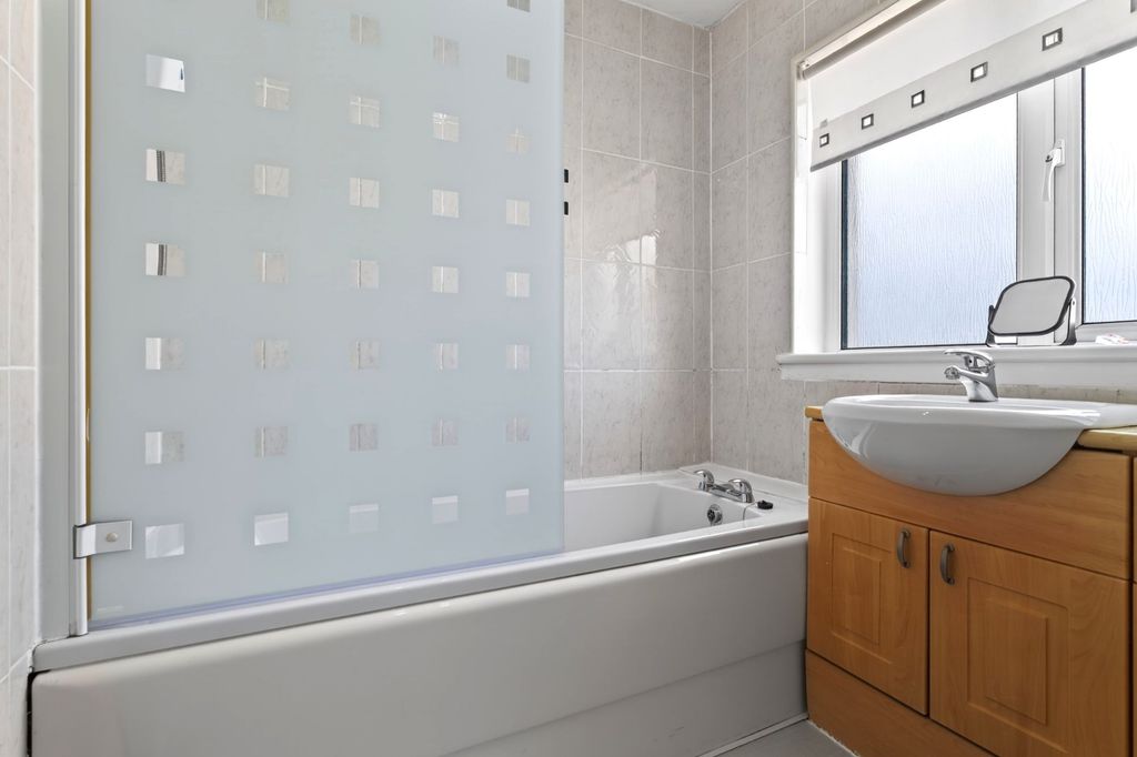 Additional image 13 of 3 bed semi-detached house for saleWeaver Crescent, Airdrie ML6