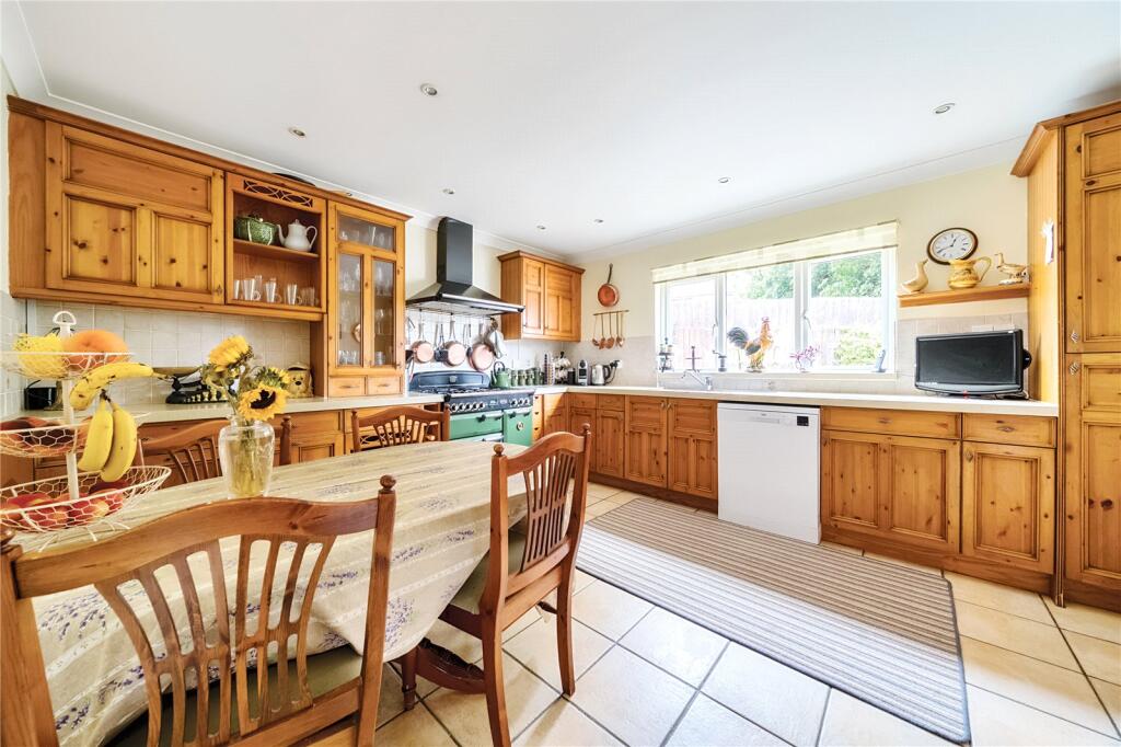 Bramble Way, Wincanton, Somerset, BA9 photo 5