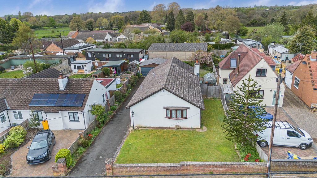 4 bed detached bungalow for saleLashford Lane, Dry Sandford OX13