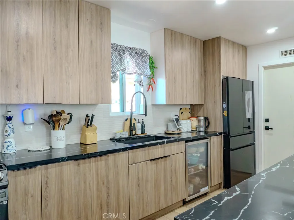 Additional image 4 of 19421 Leapwood Ave, Carson, CA 90746