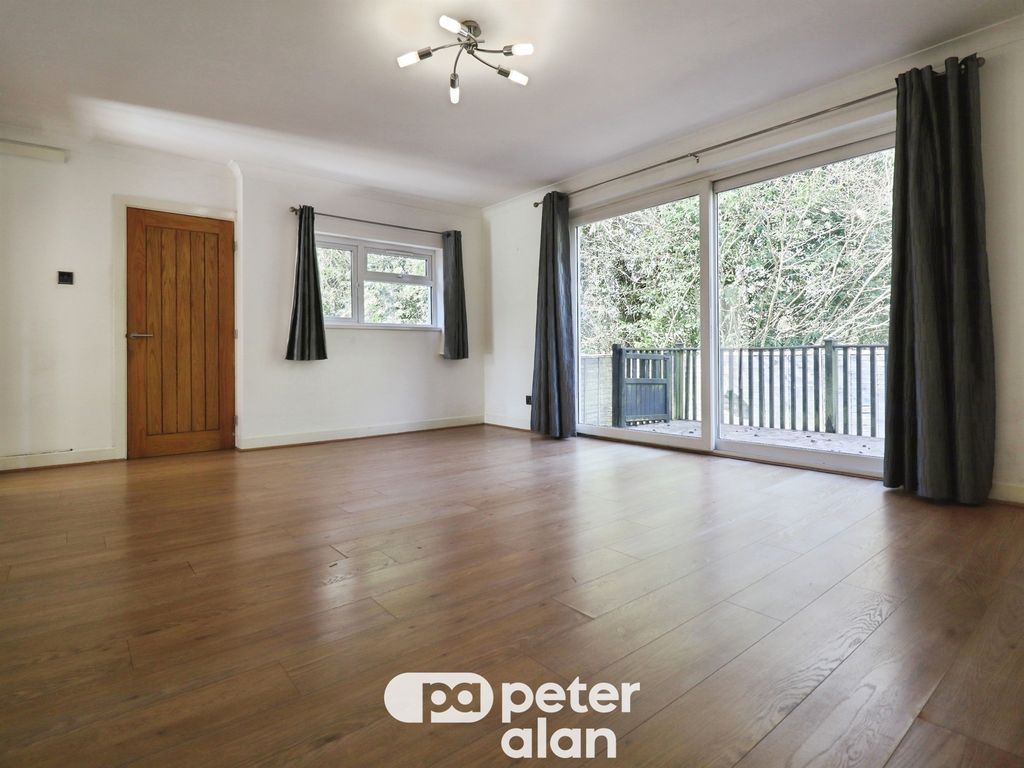 Additional image 2 of 2 bed flat for saleRhydypenau Road, Cyncoed, Cardiff CF23