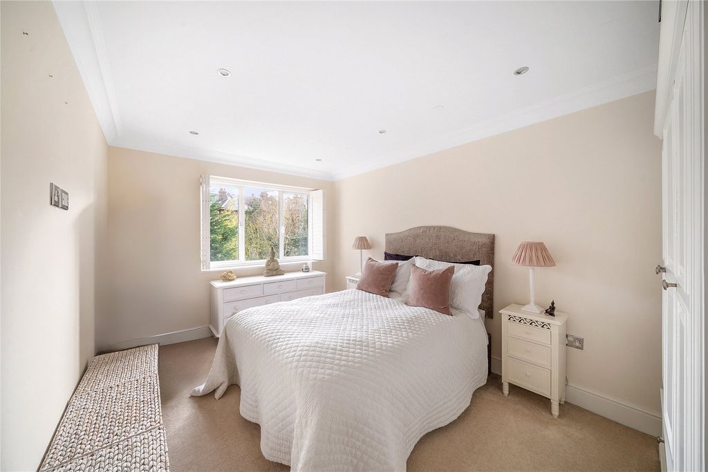 Additional image 8 of 2 bed flat for saleKemerton Road, Beckenham BR3