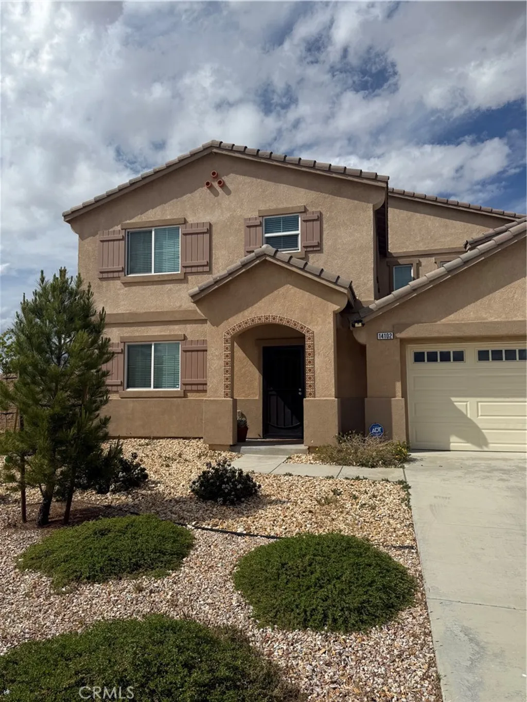 14102 Chapman St, Hesperia, CA 92344 photo 4