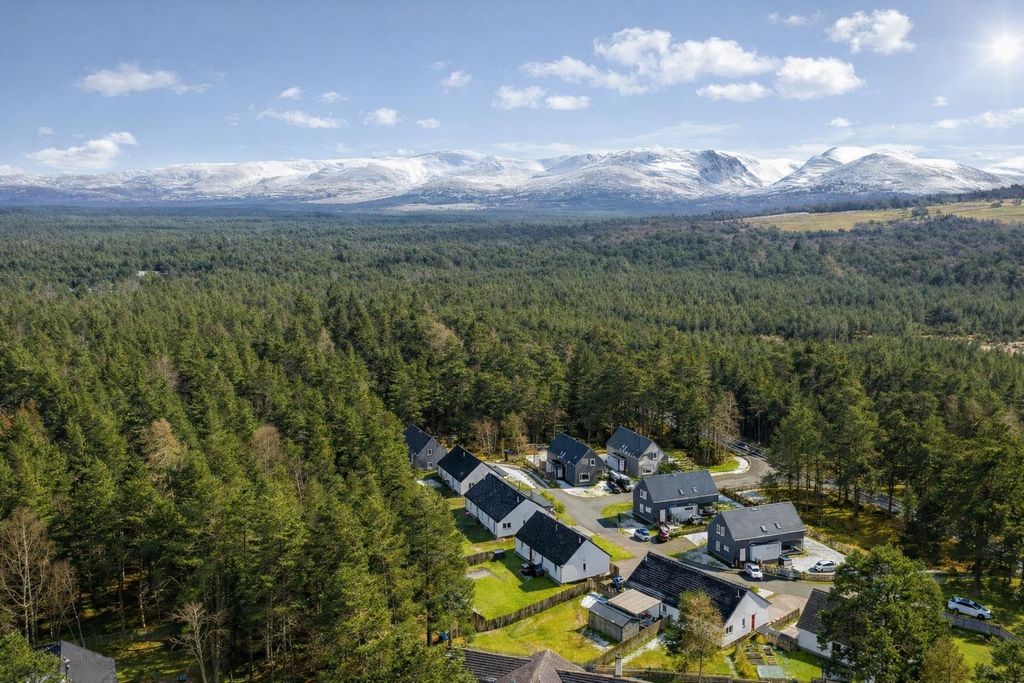 Additional image 4 of 3 bed semi-detached bungalow for sale5 Ski Road Cottages, Inverdruie, Coylumbridge, Aviemore PH22