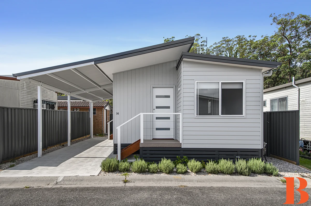 14 Grey Myrtle Road, Green Point NSW 2251