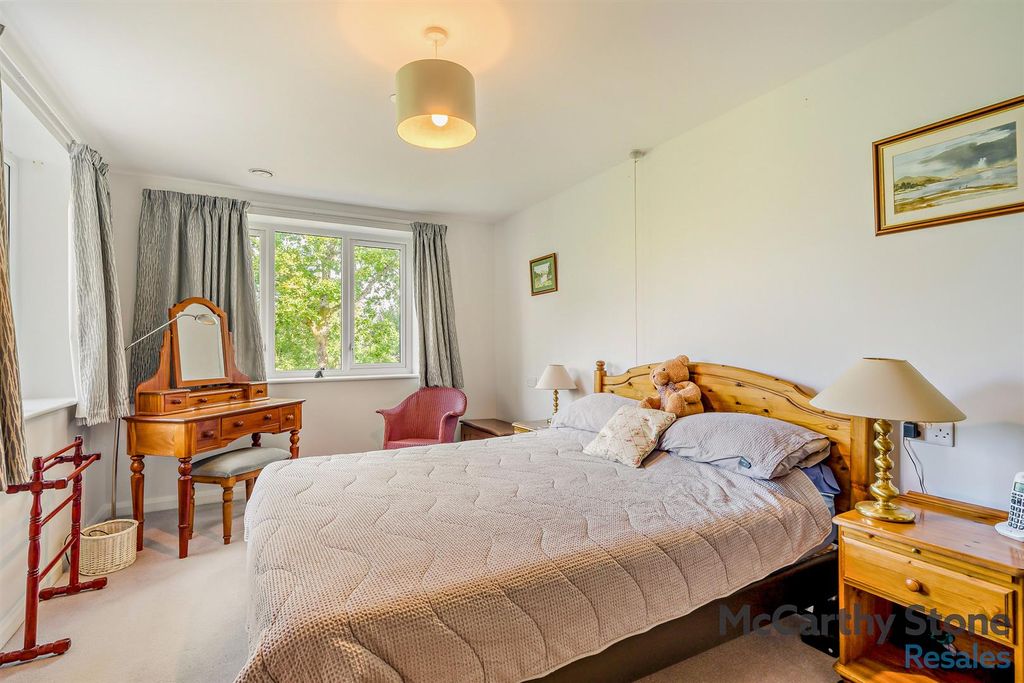 Additional image 5 of 2 bed flat for sale25 Wainwright Court, Kendal LA9