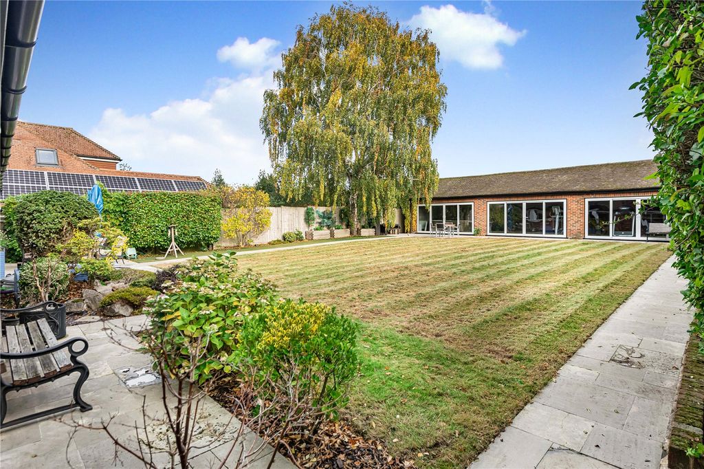 Additional image 24 of 3 bed detached house for saleGilhams Avenue, Banstead SM7