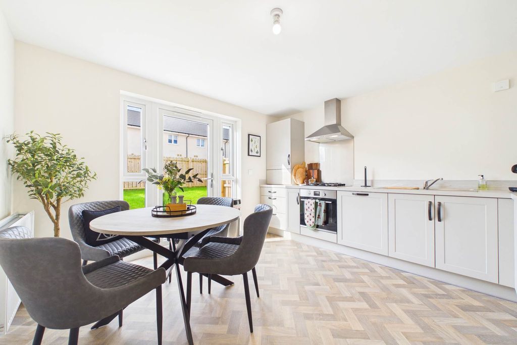 Additional image 6 of 3 bed semi-detached house for saleLambourne Crescent, Coatbridge ML5
