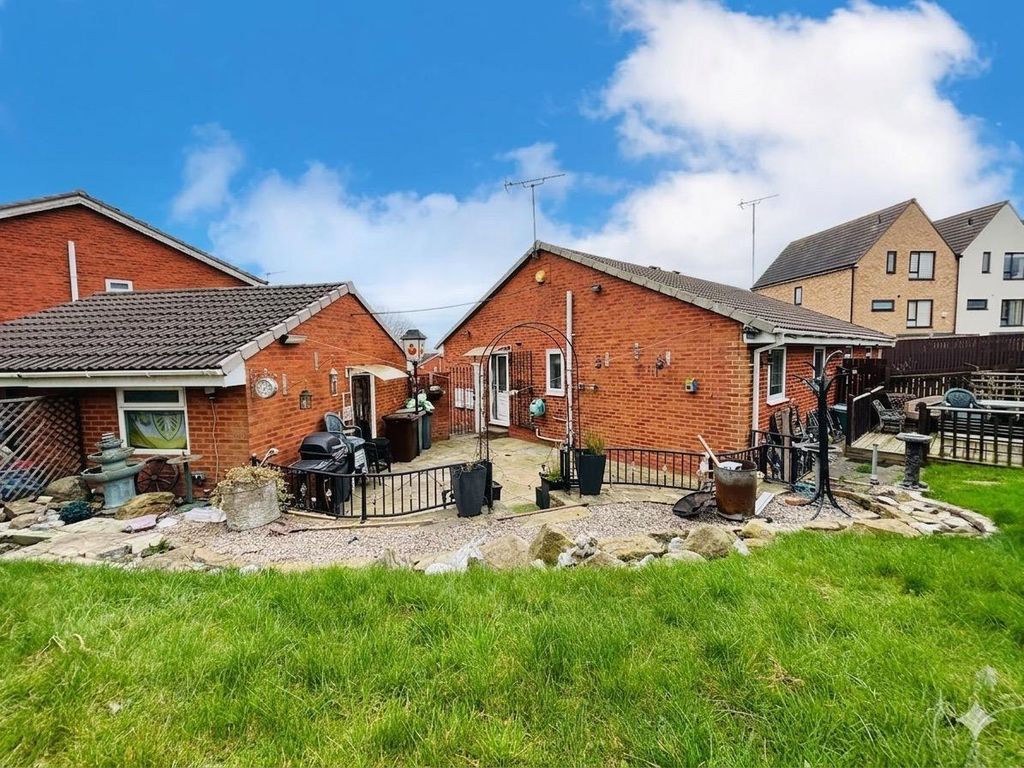 Additional image 18 of 2 bed semi-detached bungalow for saleThornhill Croft, Wortley, Leeds LS12