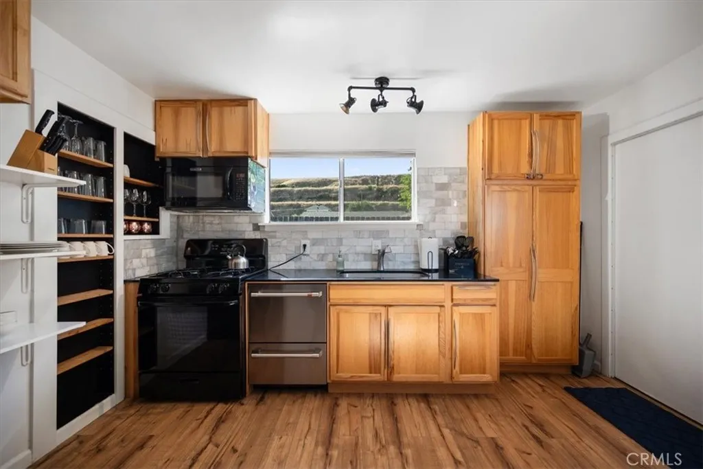 Additional image 57 of 248 12th St, San Miguel, CA 93451