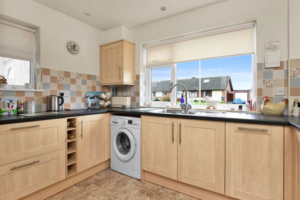 Additional image 4 of 3 bed bungalow for saleBramble Hill, Alresford, Hampshire SO24