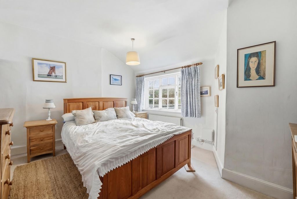 Additional image 9 of 4 bed end terrace house for saleHigh Street, Berkhamsted HP4