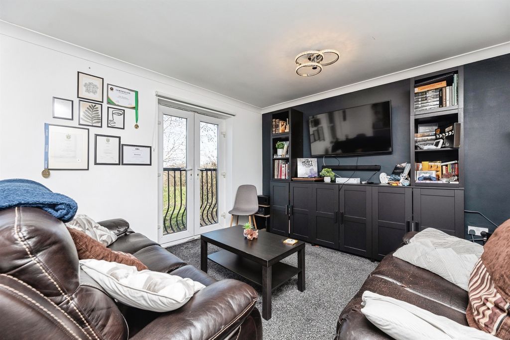 Additional image 6 of 2 bed flat for saleTwo Gates Way, Shafton, Barnsley S72
