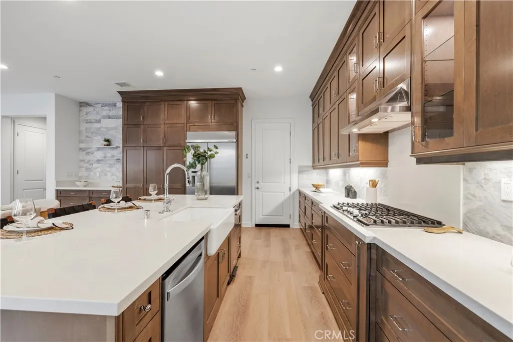 Additional image 78 of 20657 Walnut Circle, Porter Ranch, CA 91326