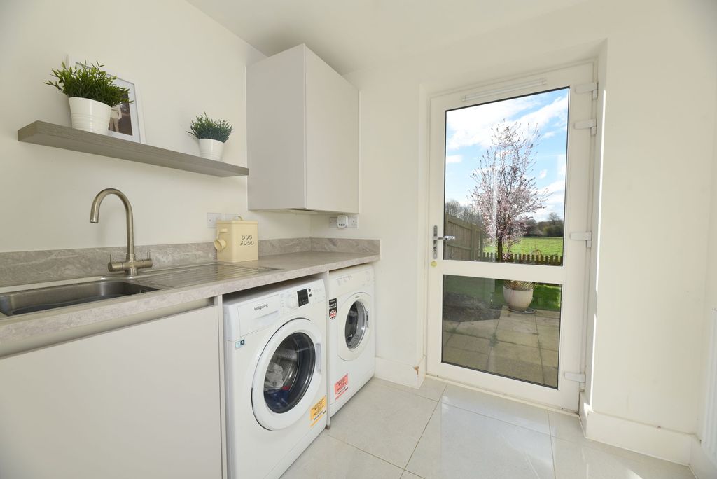 Additional image 14 of 4 bed semi-detached house for saleWharf Mews, Biggleswade SG18