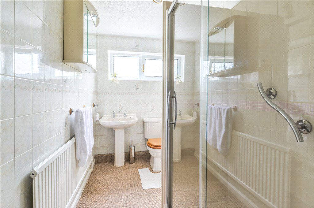 Additional image 12 of 2 bed flat for salePark Road, Bingley, West Yorkshire BD16