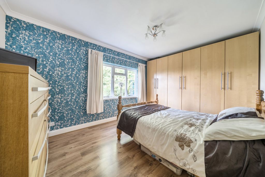 Additional image 29 of 8 bed detached house for saleFremantle Road, Belvedere DA17