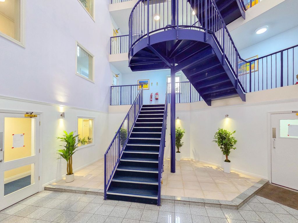 Additional image 5 of 2 bed flat for sale14 Alexandra House, St Helier JE2
