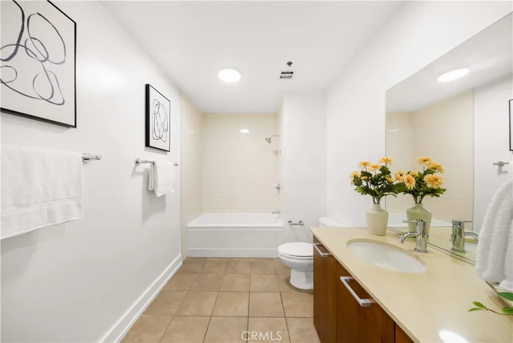 Additional image 38 of 645 W 9th St Unit 303, Los Angeles, CA 90015