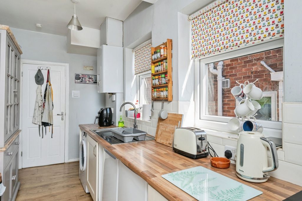 Additional image 7 of 3 bed semi-detached house for salePark Lane, Holywell, Flintshire CH8