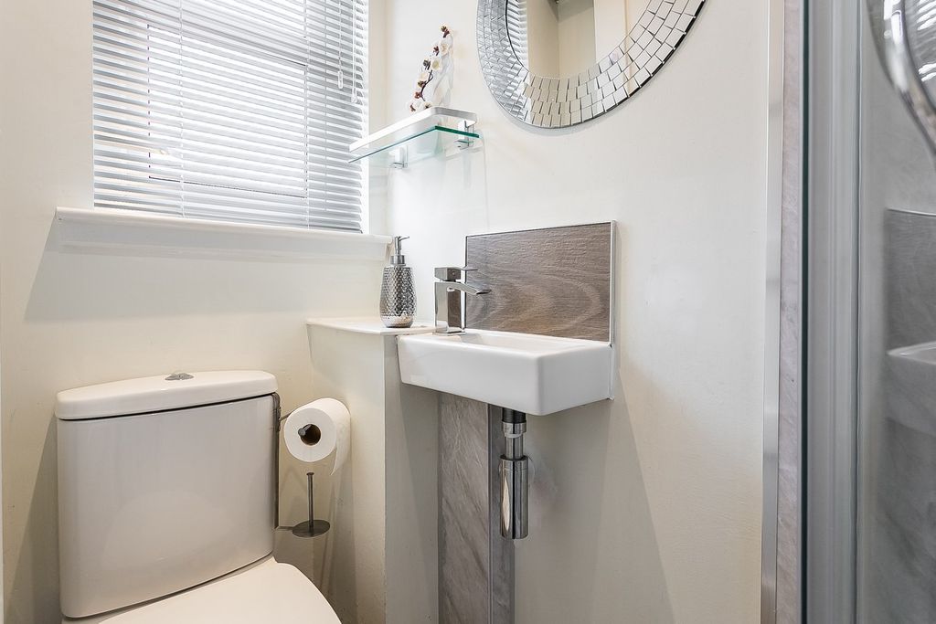 Additional image 27 of 4 bed semi-detached house for saleFernieside Place, Edinburgh EH17