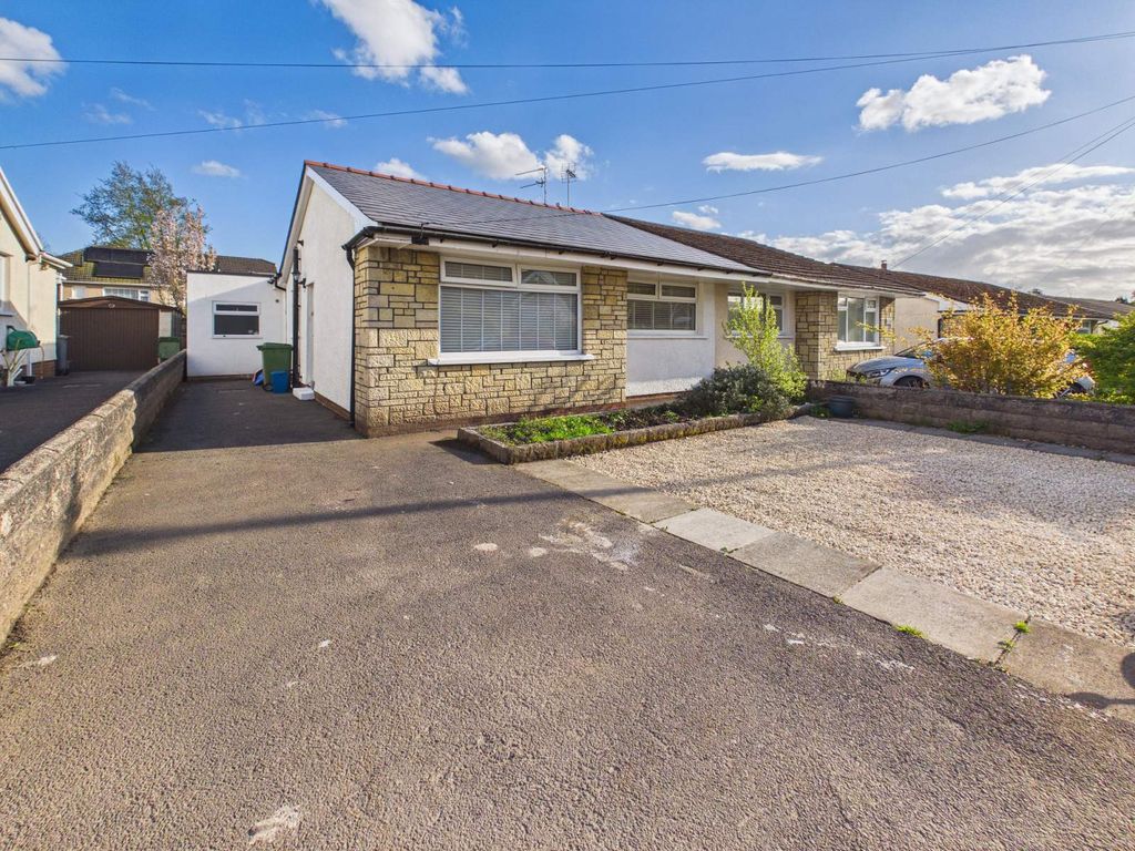 3 bed semi-detached bungalow for saleHeol Mabon, Cardiff CF14