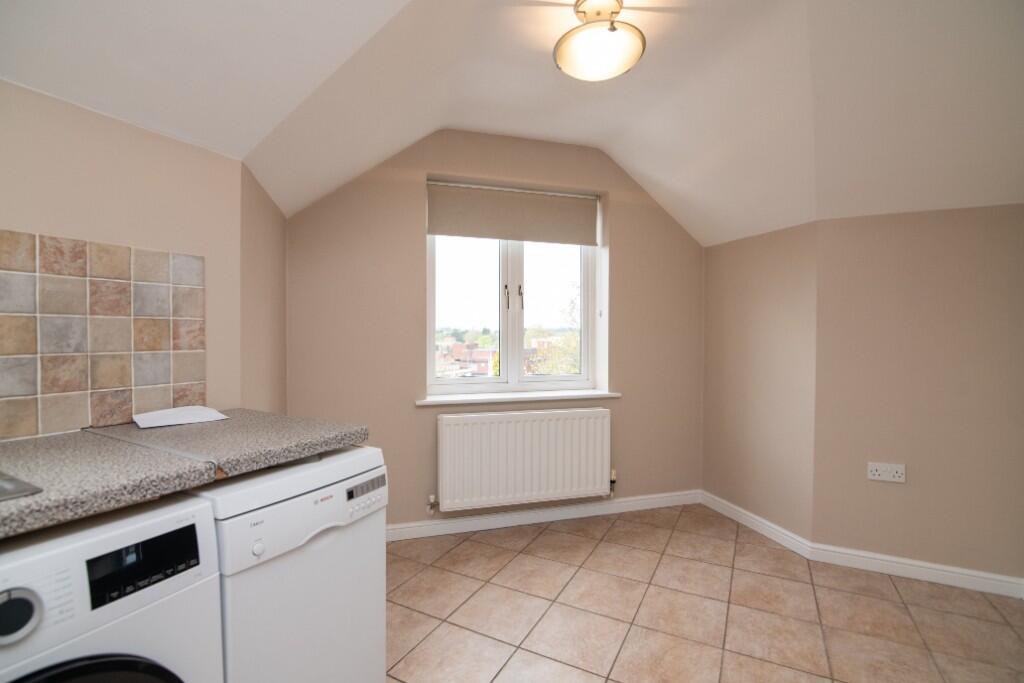 Additional image 4 of Stratford Gardens, Bromsgrove, Worcestershire, B60
