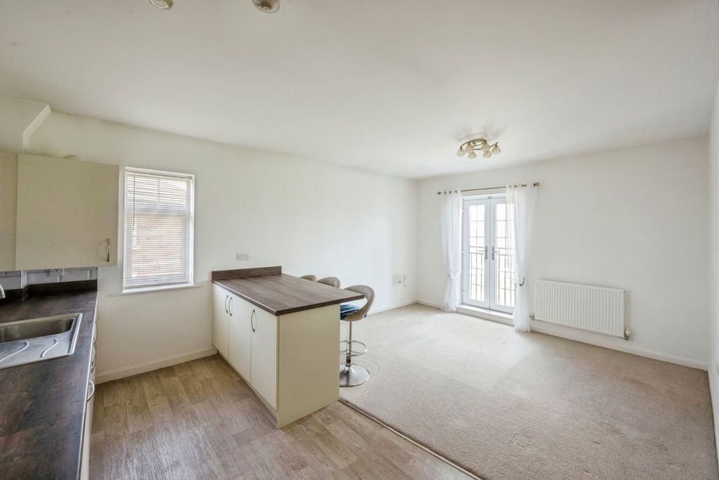 Additional image 6 of 2 bed flat for saleRosso Close, Doncaster, South Yorkshire DN4
