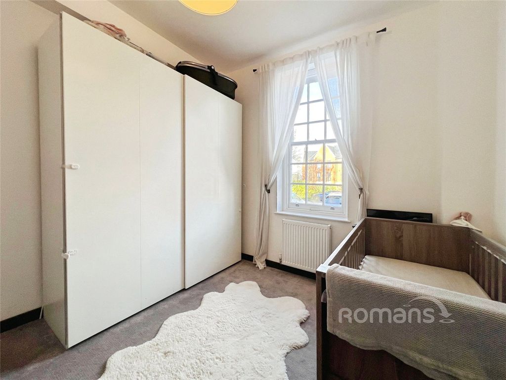 Additional image 20 of 3 bed flat for saleWhite Cross Place, Wellesley, Aldershot GU11