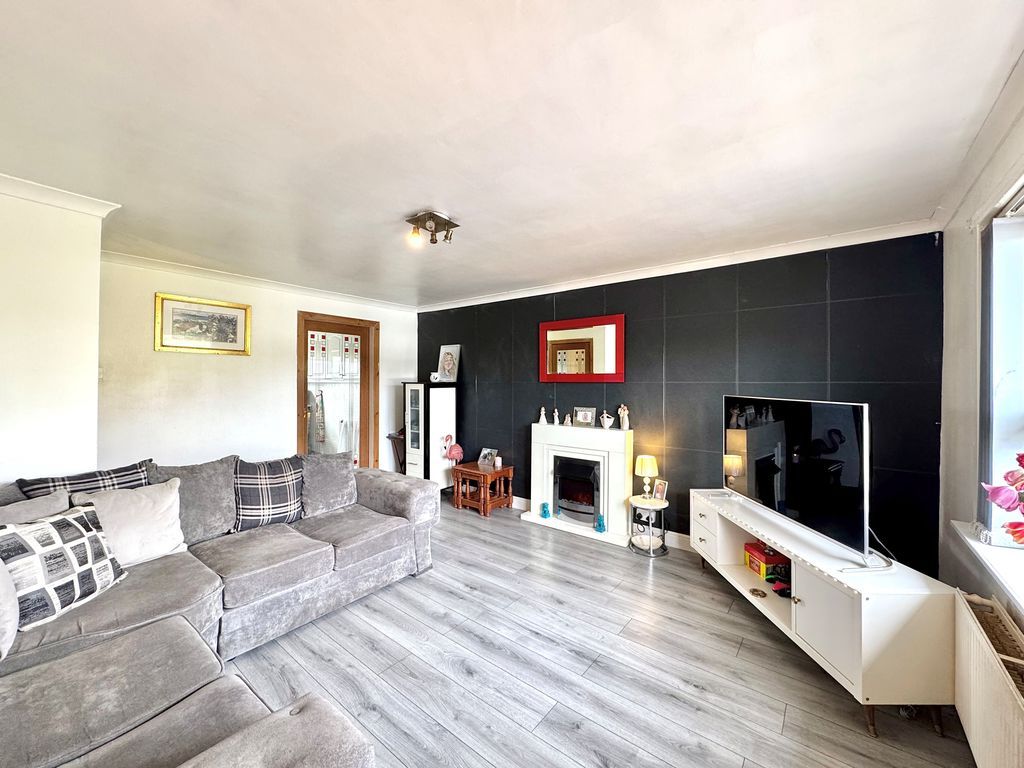 Additional image 2 of 2 bed flat for saleLow Road, Ayr KA8
