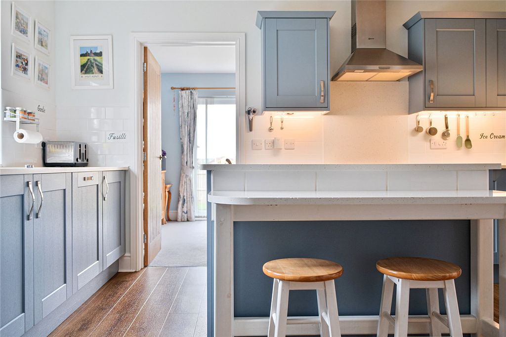 Additional image 9 of 4 bed detached house for saleHarvest Close, Roundswell, Barnstaple, Devon EX31