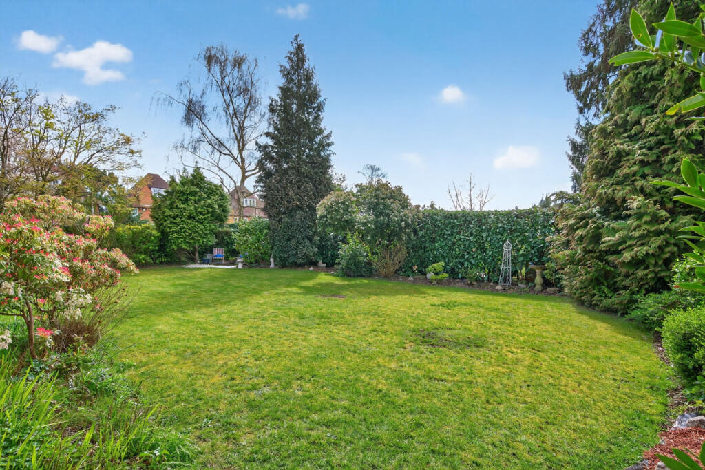 Additional image 39 of Silhill Hall Road, Solihull, B91 1JS