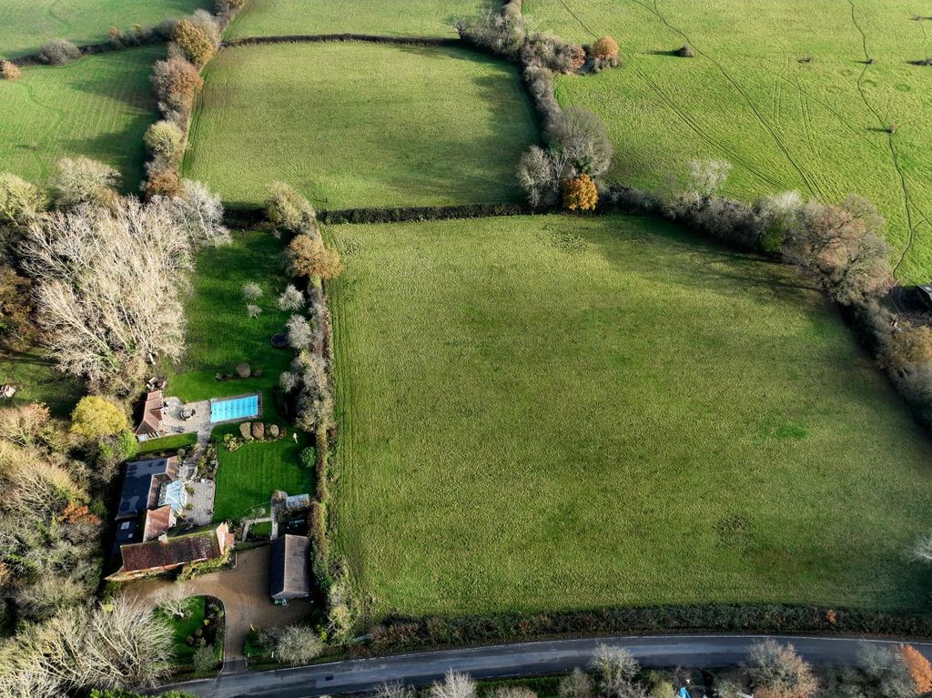 Additional image 4 of Land for salePicketts Lane, Redhill RH1