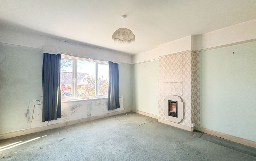 Additional image 5 of 3 bed semi-detached house for saleLongueville Road, St. Saviour JE2