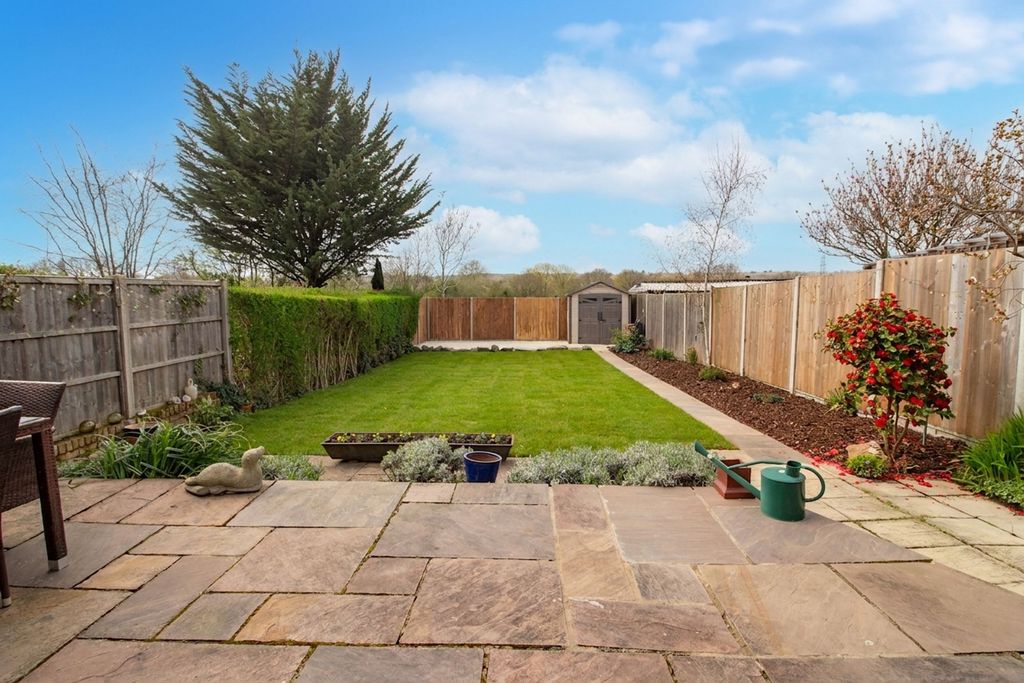 Additional image 18 of 4 bed semi-detached bungalow for saleSt Georges Drive, Carpenders Park, Watford WD19