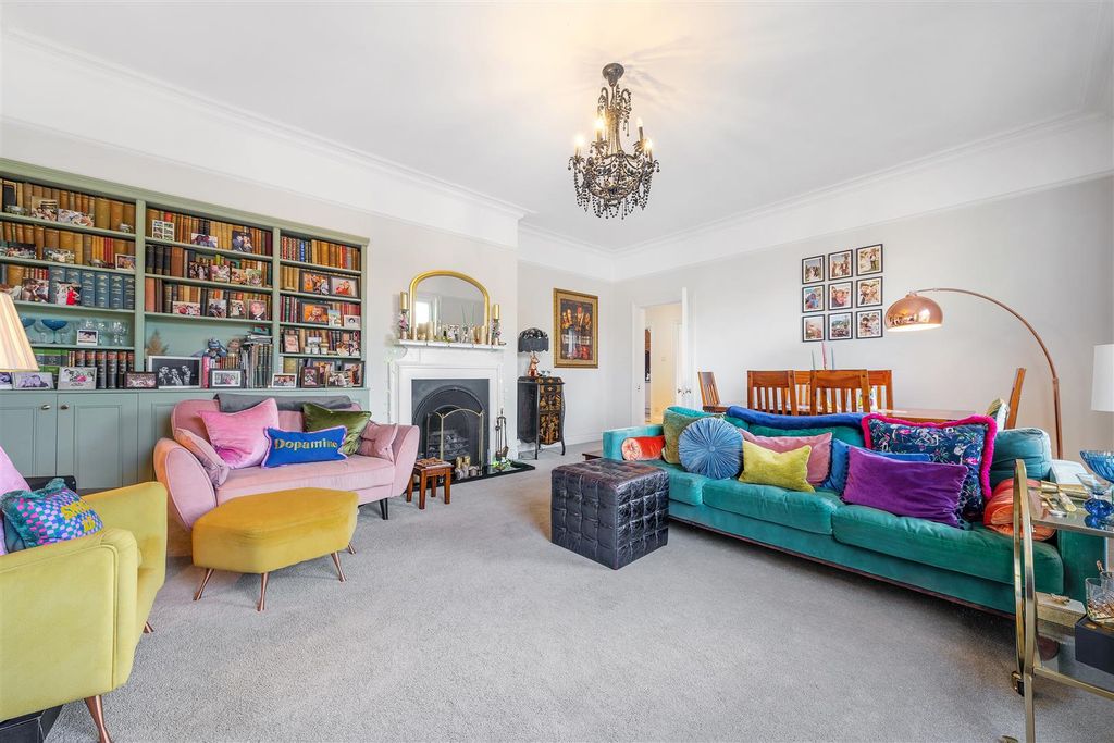 Additional image 5 of 3 bed flat for saleCopers Cope Road, Beckenham BR3