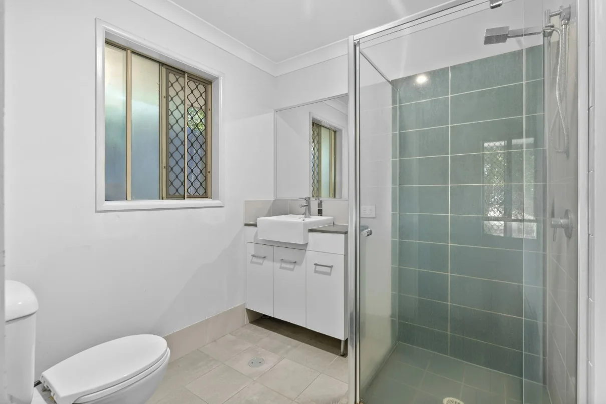 29A Spence Rd, Wavell Heights QLD 4012 photo 2