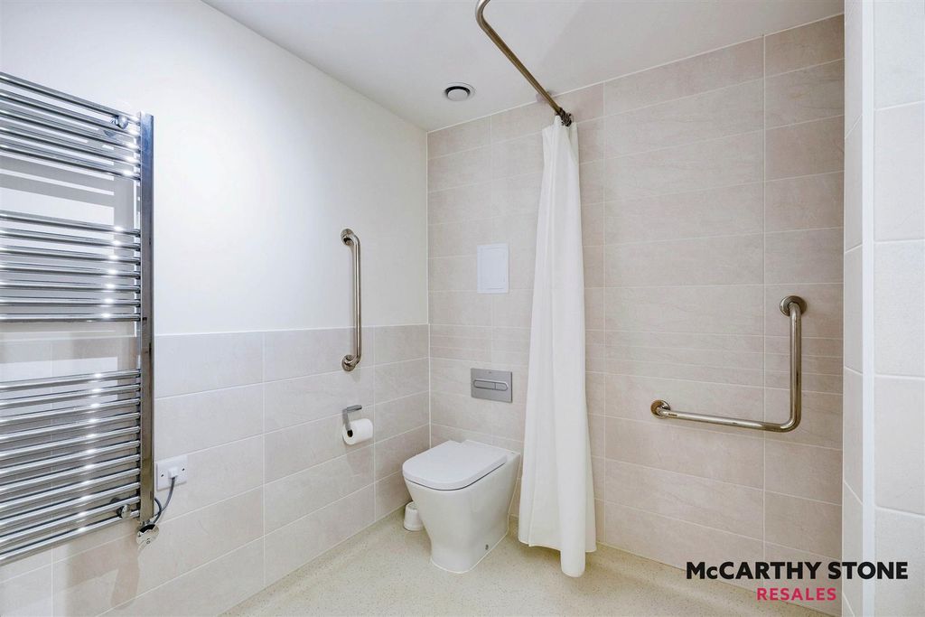 Additional image 17 of 1 bed flat for saleWayfarer Place, The Dean, Alresford SO24