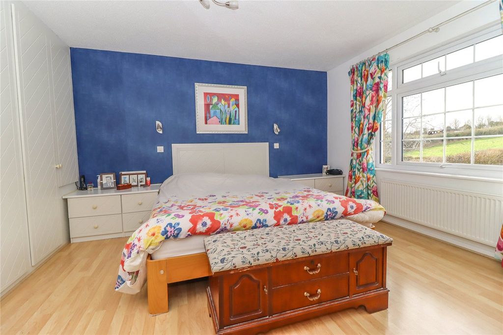 Additional image 10 of 4 bed detached house for saleBurdock Close, Goodworth Clatford, Andover, Hampshire SP11