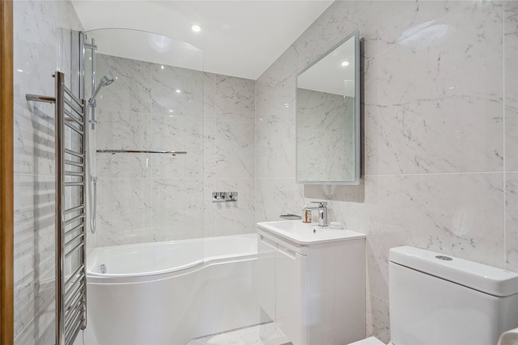 Additional image 10 of 4 bed detached house for saleRossway, Berkhamsted, Hertfordshire HP4