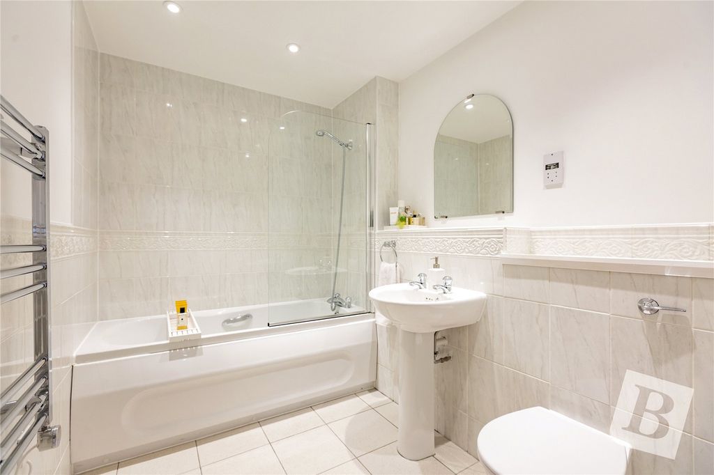 Additional image 11 of 2 bed flat for saleCornsland Close, Upminster RM14