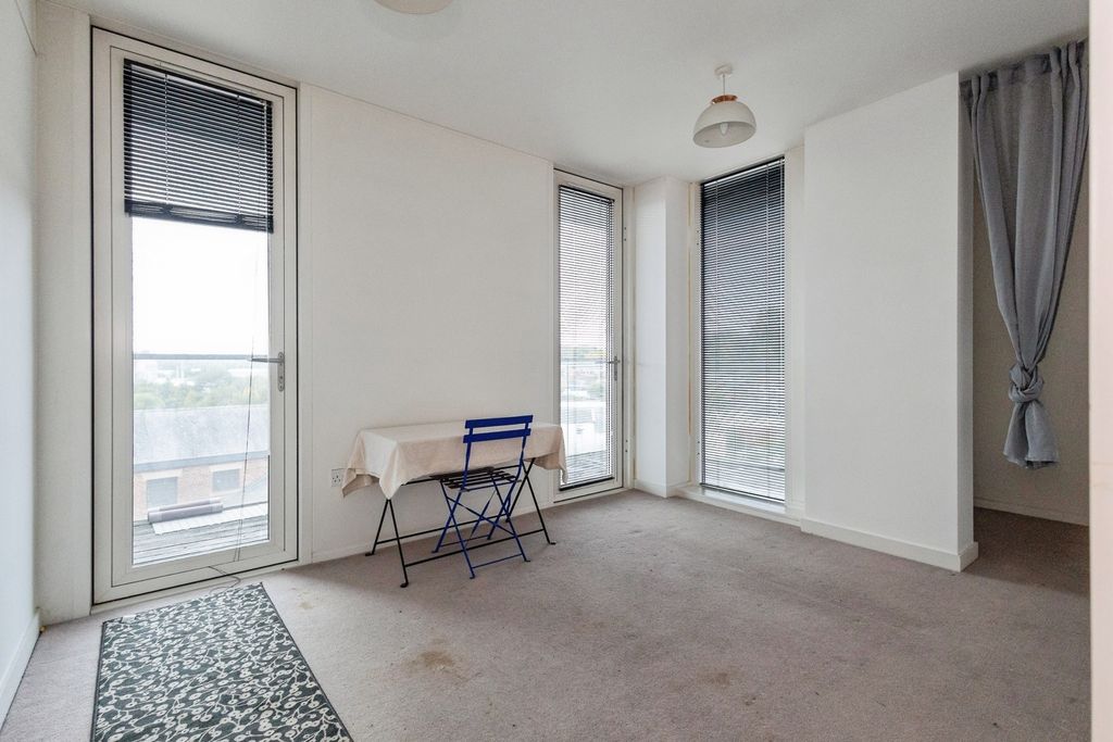 Additional image 8 of 2 bed flat for saleCastle Street, Stalybridge, Greater Manchester SK15