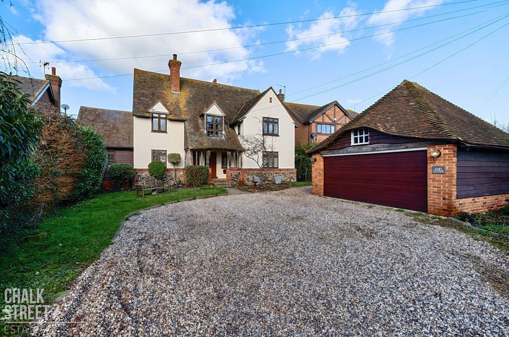 6 bed detached house for saleKirkham Road, Horndon-On-The-Hill SS17