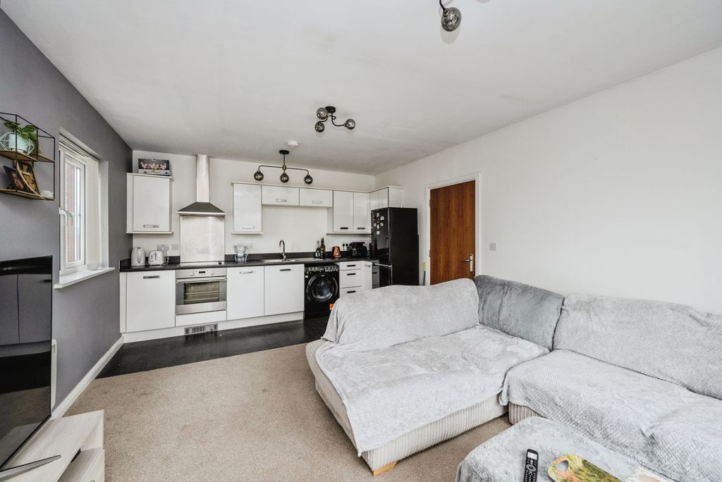 Additional image 9 of 2 bed flat for saleMoorland Green, Gorseinon, Swansea SA4