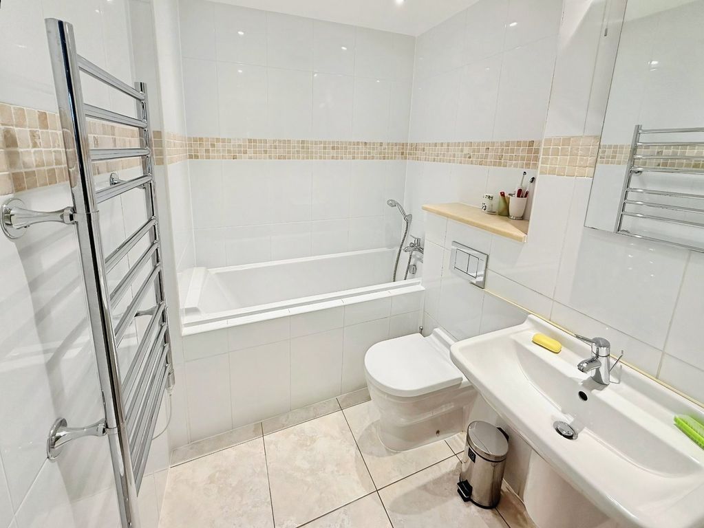 Additional image 11 of 2 bed flat for saleGroby Road, Altrincham WA14
