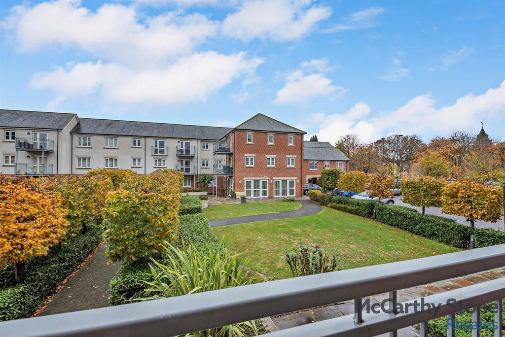 Additional image 23 of 2 bed flat for saleLady Susan Court, New Road, Basingstoke RG21