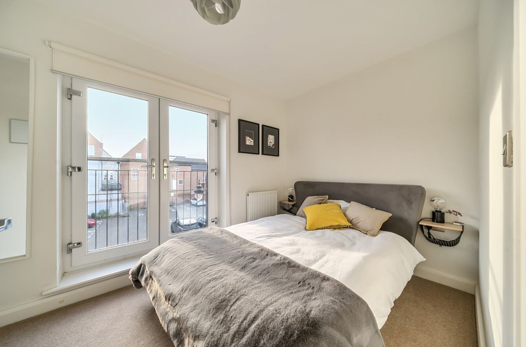 Additional image 10 of 2 bed flat for saleScotts Court, Hull HU1